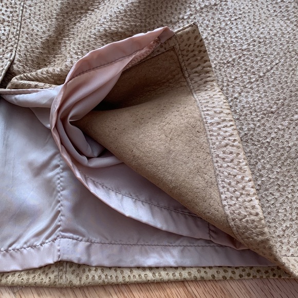 Real ‘Ostrich’ leather skirt with pockets - Picture 9 of 16